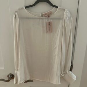 NWT Philosophy Ivory Long Sleeve Blouse (Size M)
